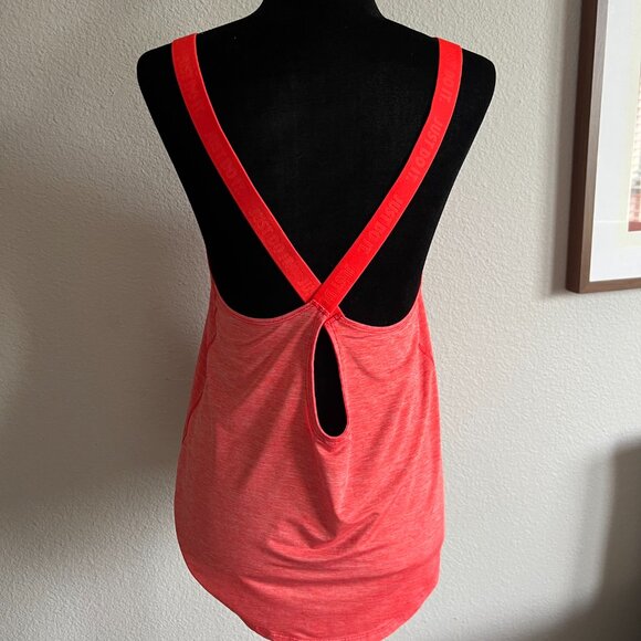 NIKE PINK DRY-FIT RUNNING WORKOUT CRISS CROSS TANK TOP - Picture 4 of 6